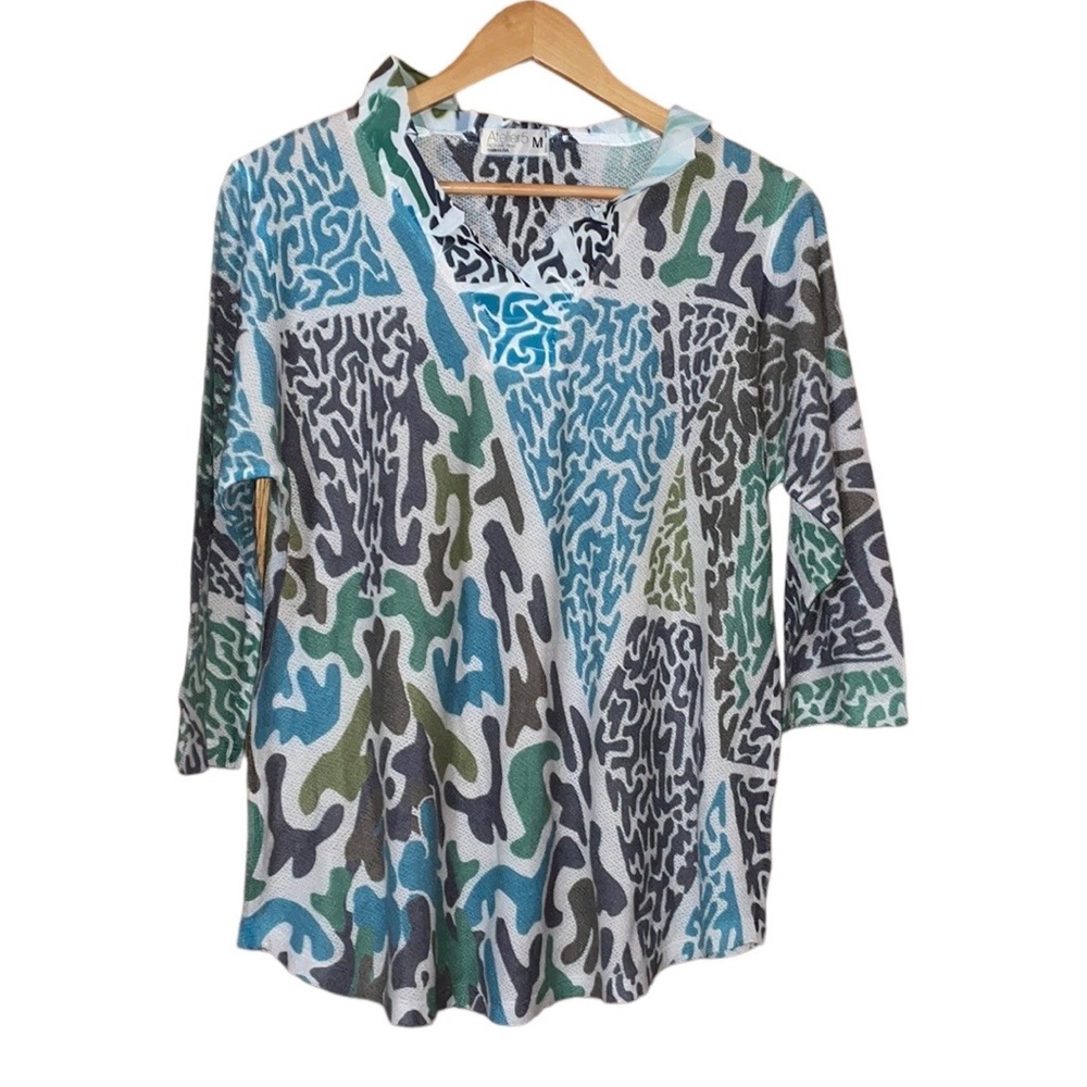 •ATELIER5•BROWN/BLUE/GREEN ABSTRACT CAMO LACE RUFFLE V-NECK BLOUSE SIZE MEDIUM